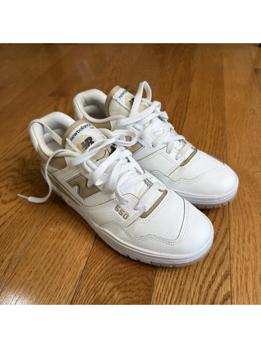 New Balance product pair